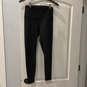 Fleo el toro 25” black leopard leggings. Medium